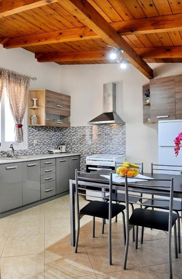 Irene Home Vlikhón Esterno foto